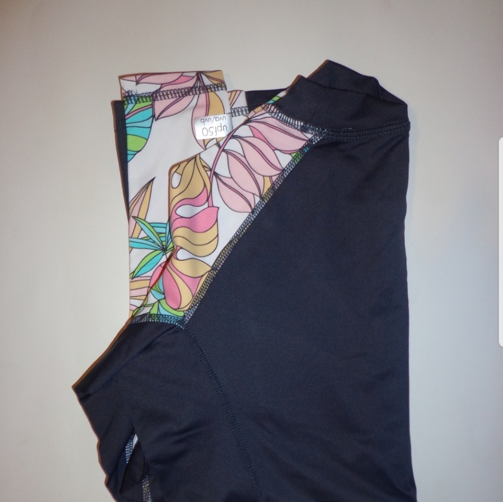 Swim shirt